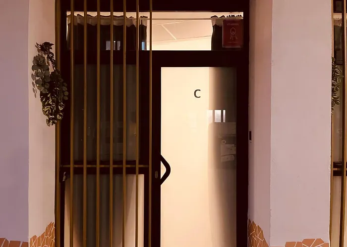 Apartament Ubicacion Inmejorable Privado Junto A La Ciudad De Artes Y A Un Paso Del Turia Walencja